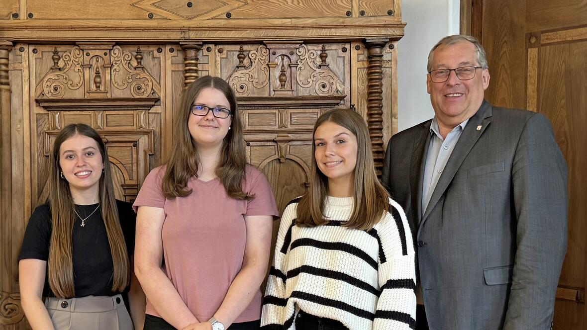 azubistart-stadt-neuburg