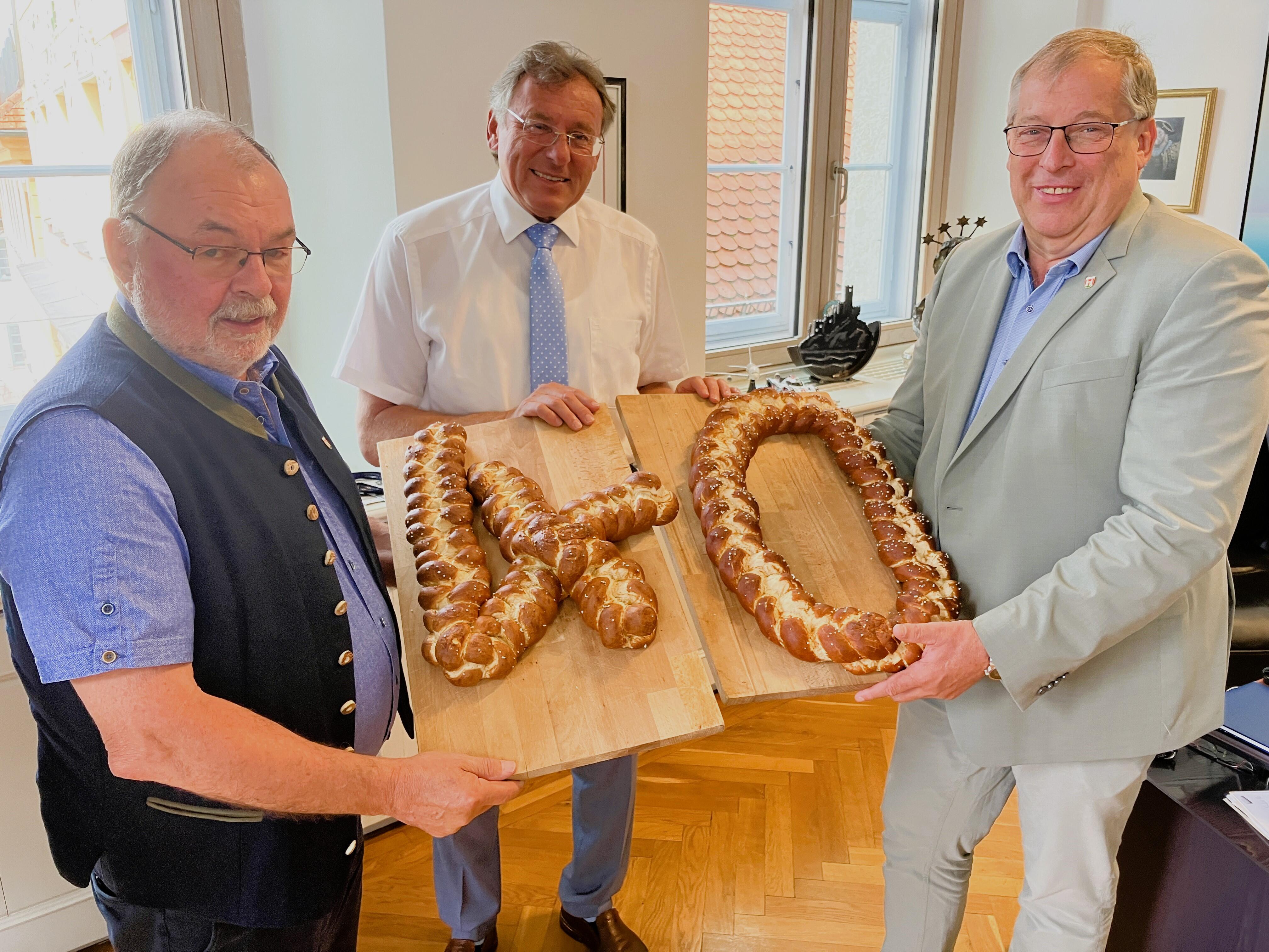 ob-40-jahre-dienstjubilaeum