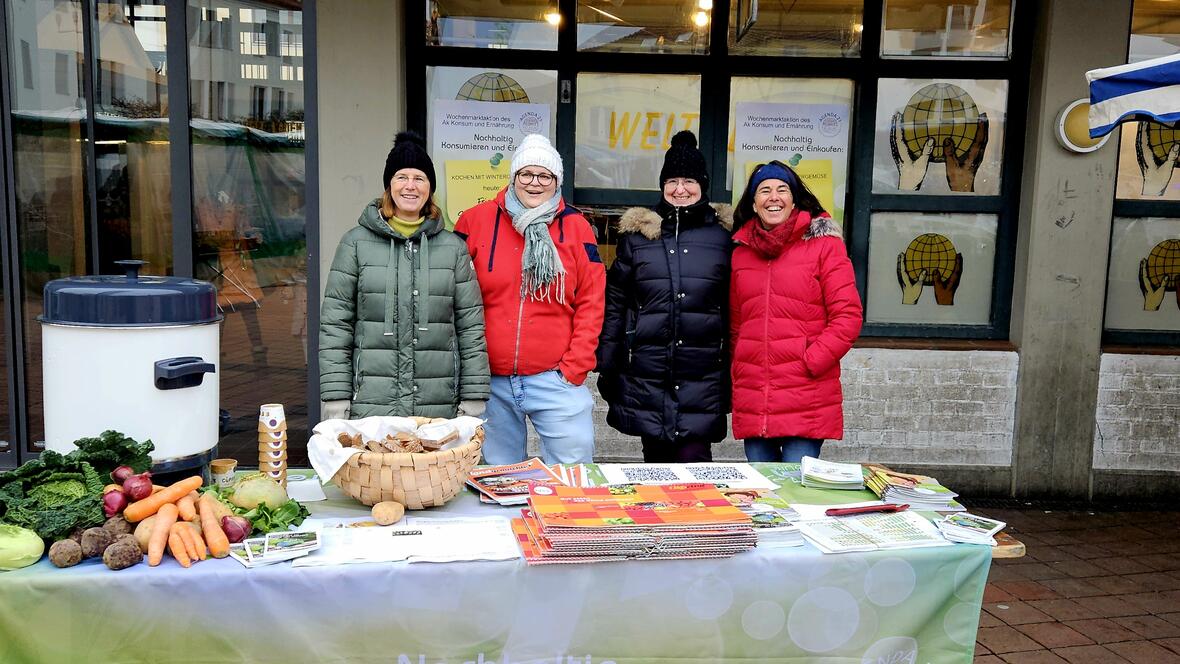 foto-fuer-vorankuendigung-wochenmarktaktion-wintergemuese-pastinaken
