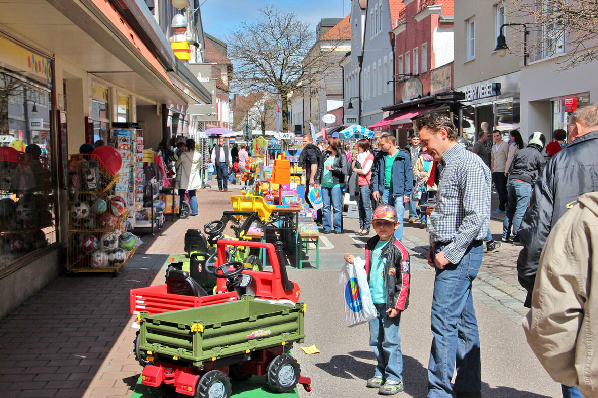 dult-marktsonntag-krammarkt