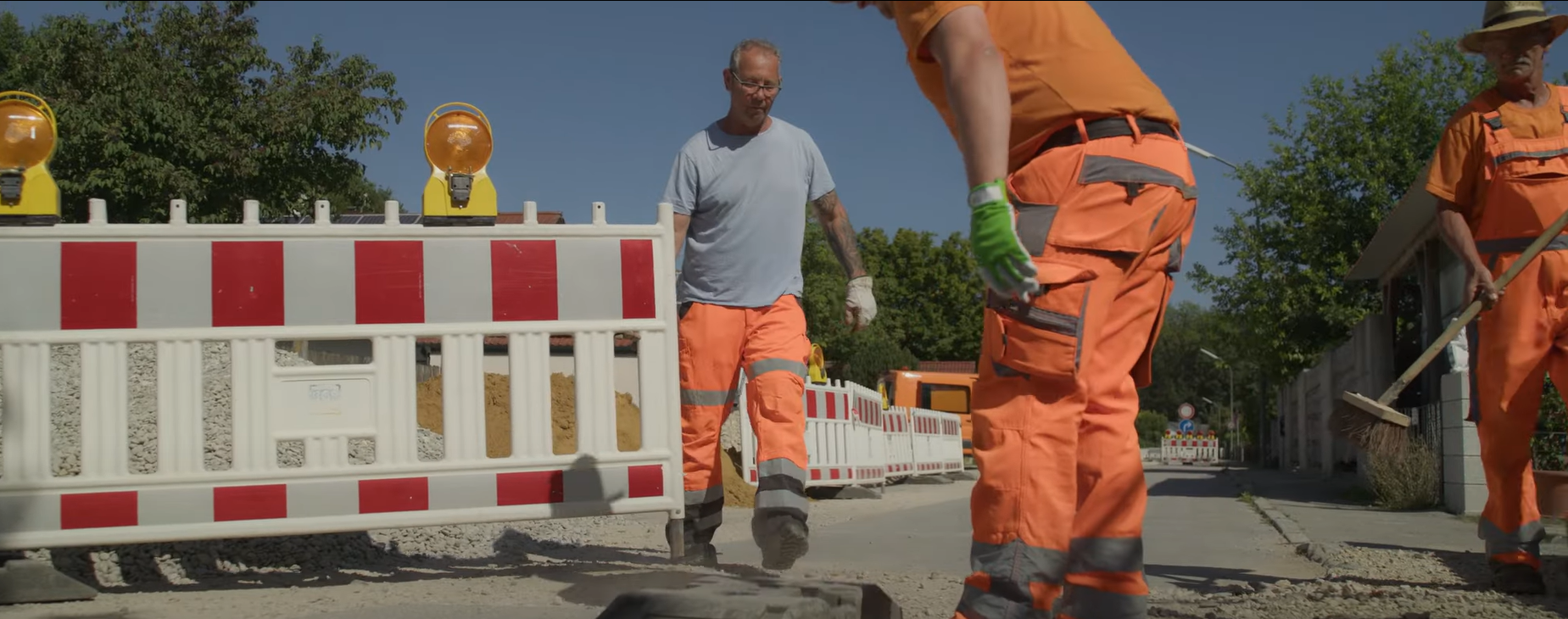 9f447616-98de-496f-8fa8-8e74a5749c7a