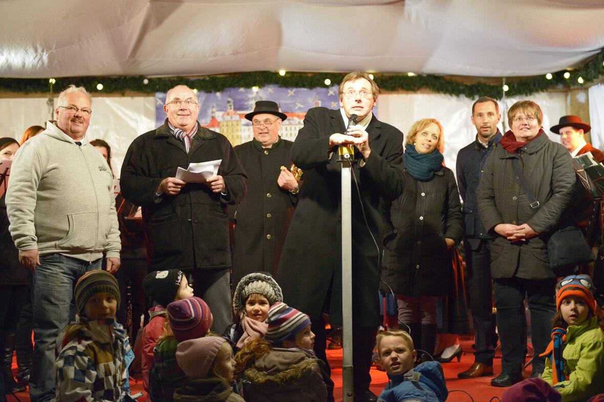 weihnachtsmarkt-eroeffnung