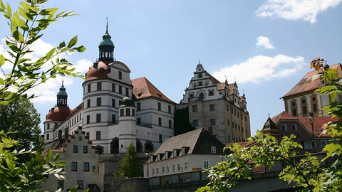 schloss-neuburg-an-der-donau